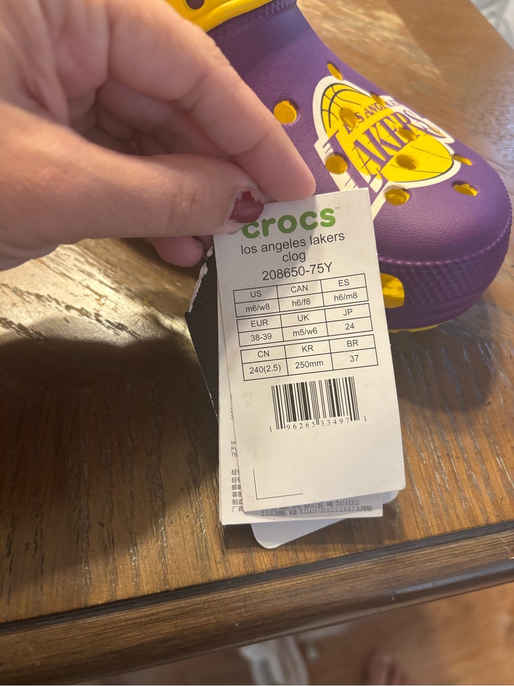 CROCS Lakers Purple and Yellow Team Clogs - Picture 4 of 4